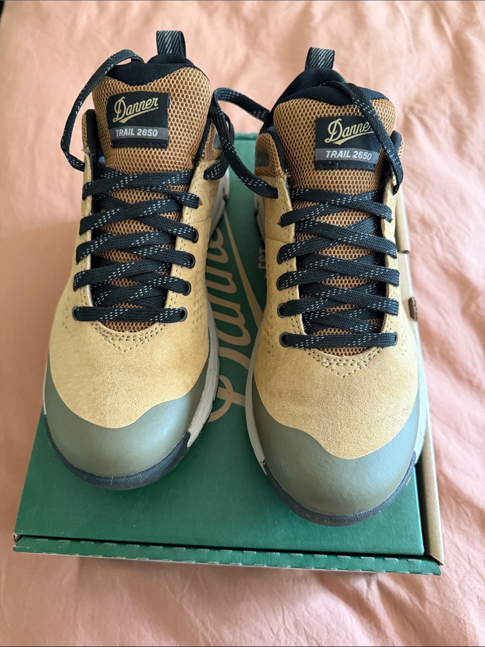 Danner Trail 2650 GTX in Prairie Sand and Grey